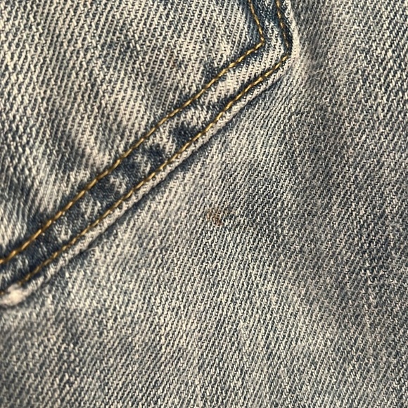 Old Navy Vintage Bootcut Embroidered Birds Distressed Button Fly Jeans Size 34 - Picture 12 of 12